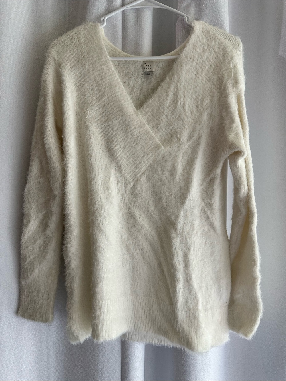 Soft V-Neck Ivory Women's Sweater